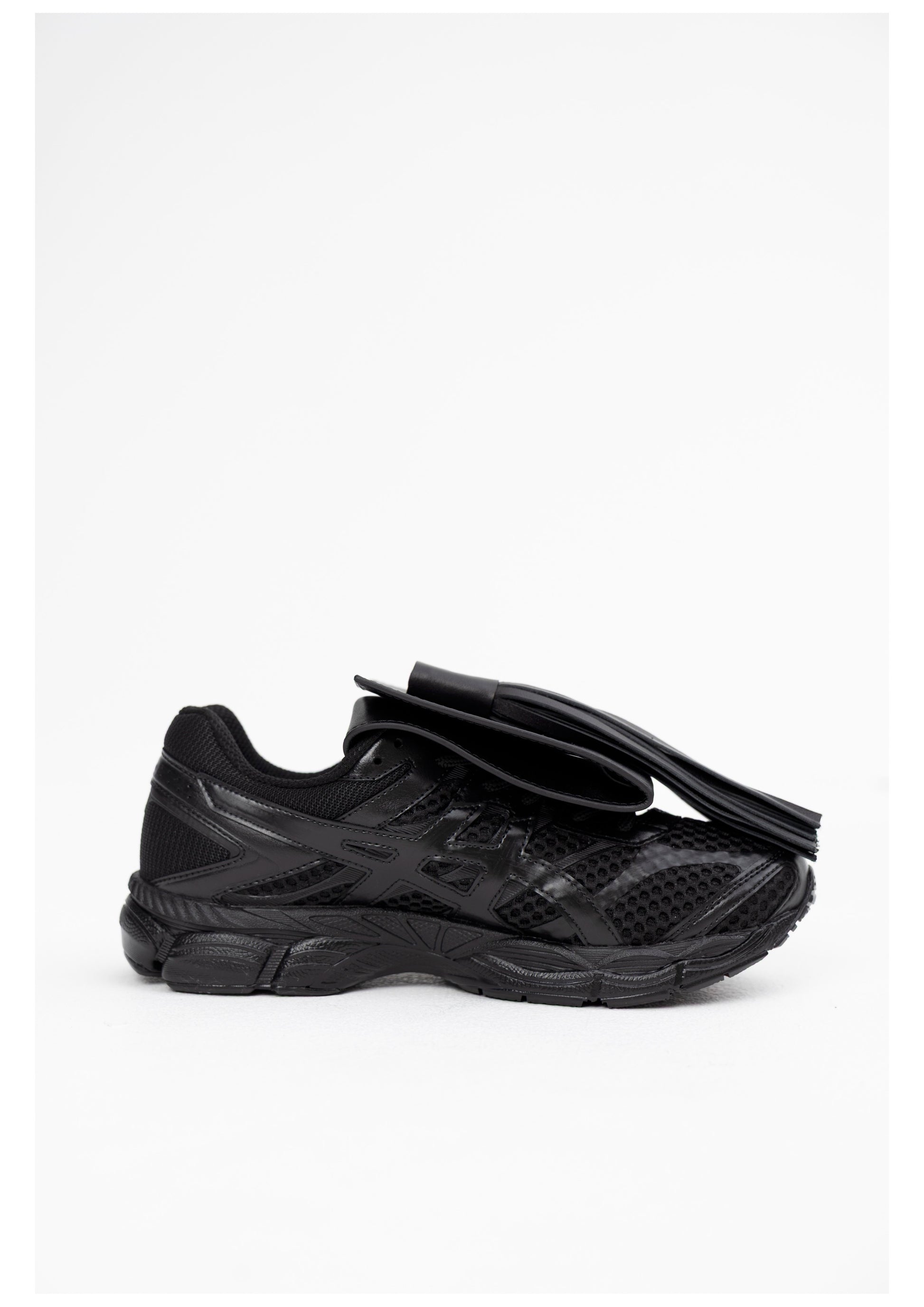 FIDAN NOVRUZOVA x ASICS GEL-CUMULUS™ 16 Black